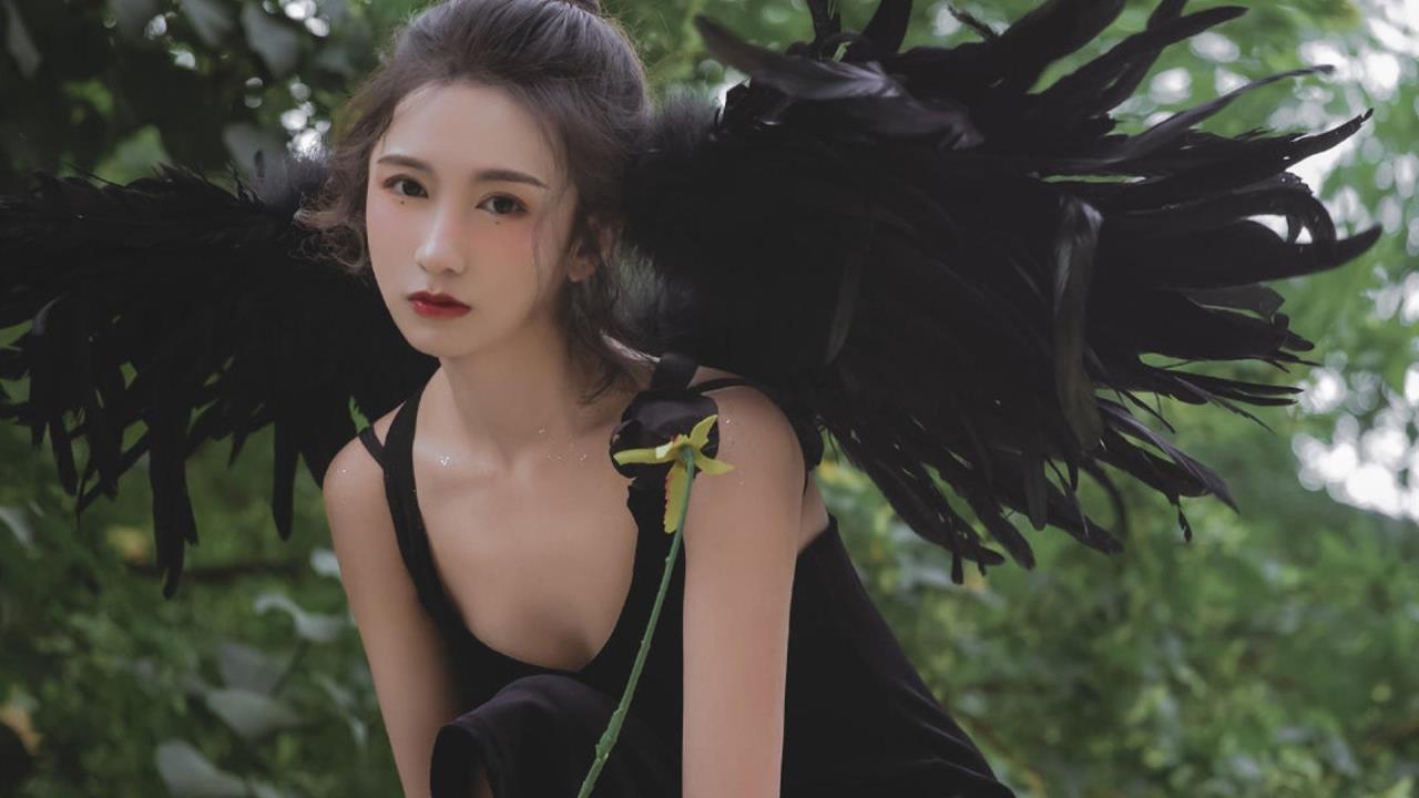男生女生积极30分钟:  轻松运动，快乐成长