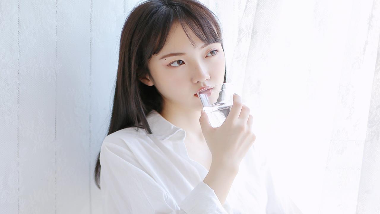 女生说疼男生越用力的应用:  从疼到爱：重建健康的亲密关系